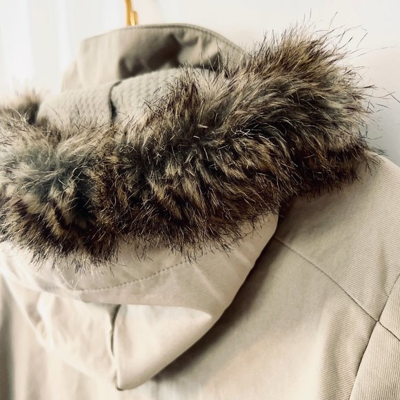 EMS Beige Ski/Snowboard Jacket - Picture 10 of 10